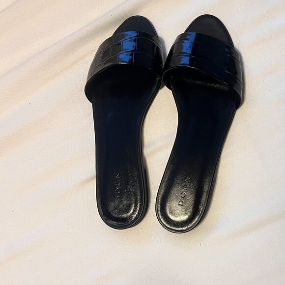 NWT DÔEN Angelica Sandal Black Faux Croc - Picture 2 of 5